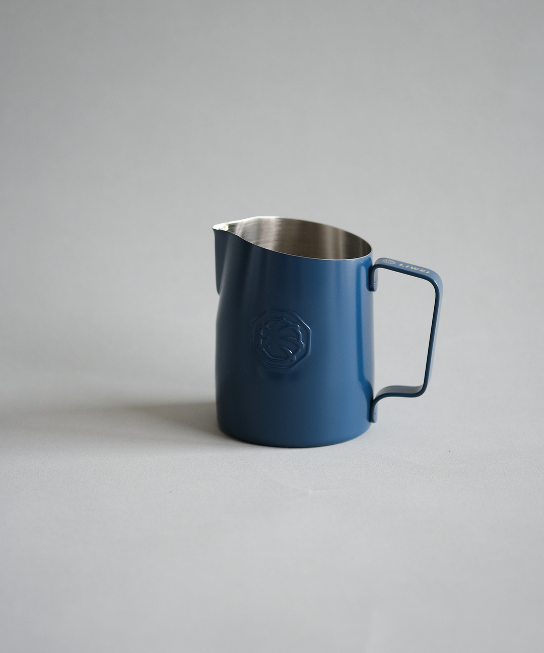17oz WPM x Liwei #06 Round Spout Spout Milk Pitcher – Slow Pour Supply