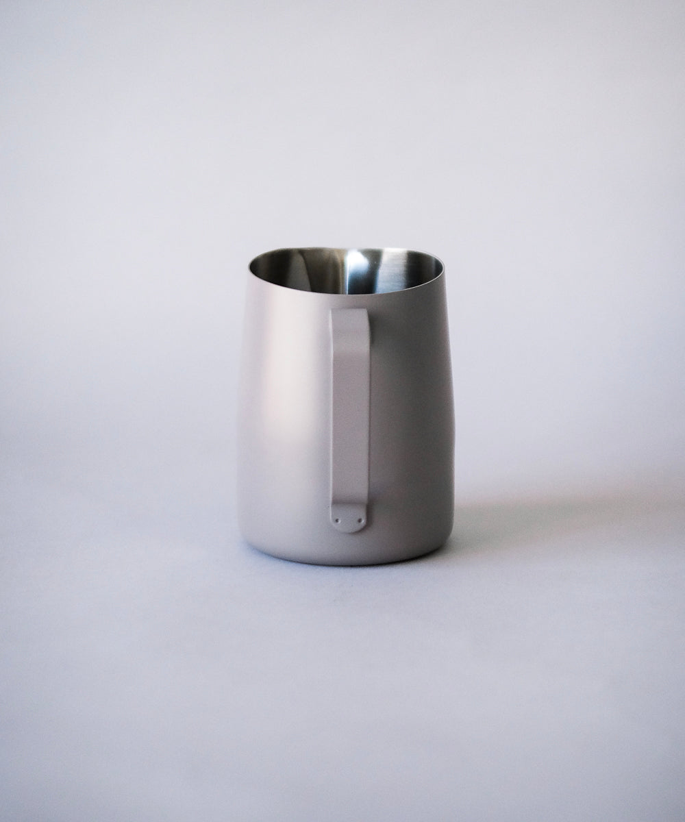 22oz Latte Art Pitcher with Wide Spout (previously known as Round