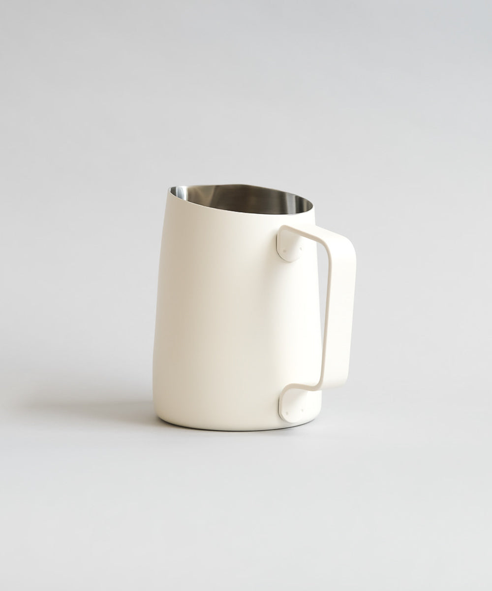 15oz Latte Art Pitcher with Round Spout in Matte White – Slow Pour