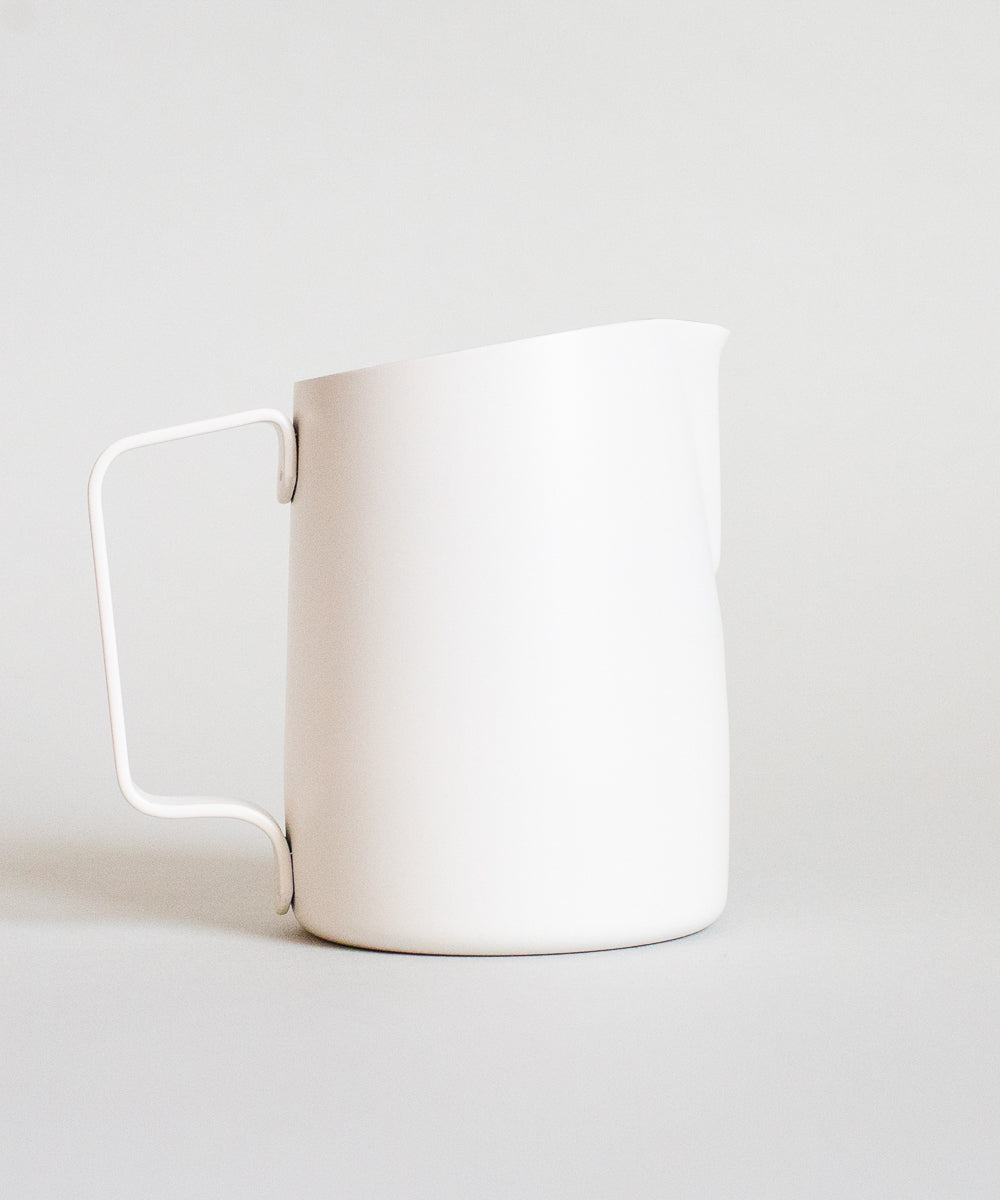 Slow Pour Supply 15oz Latte Art Pitcher with Narrow Spout in Matte White