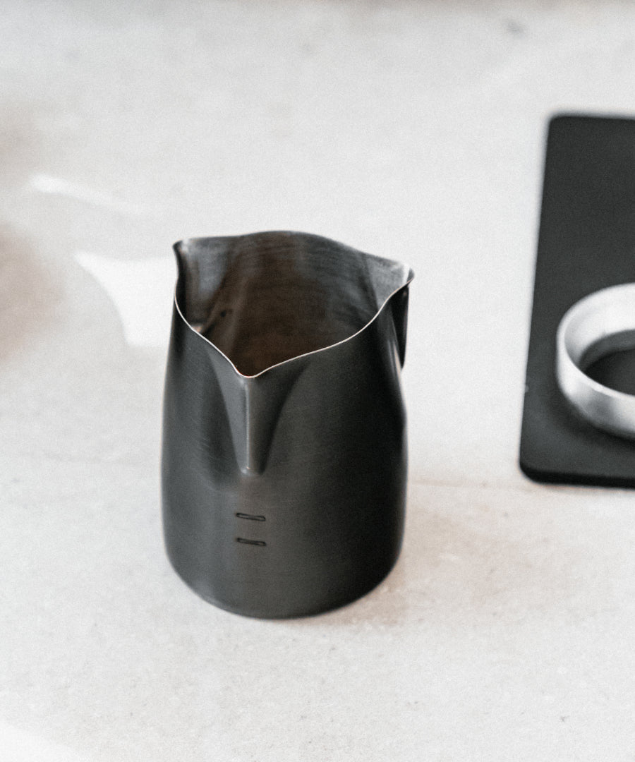 KIMERA TRI-SPOUT HANDLELESS PITCHER BY SLOW POUR SUPPLY – Slow